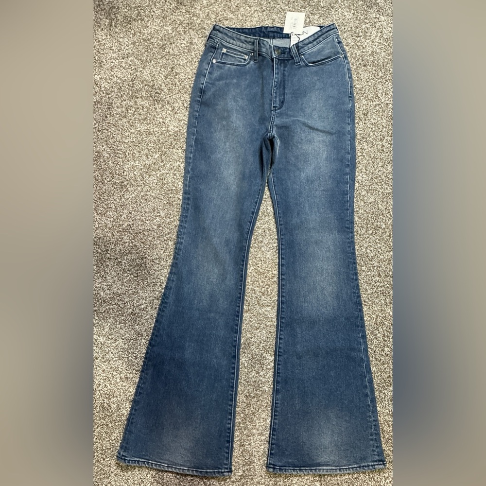 LNDN Landon Demin Classic Blue Flared Women's Jeans Sz 28 New